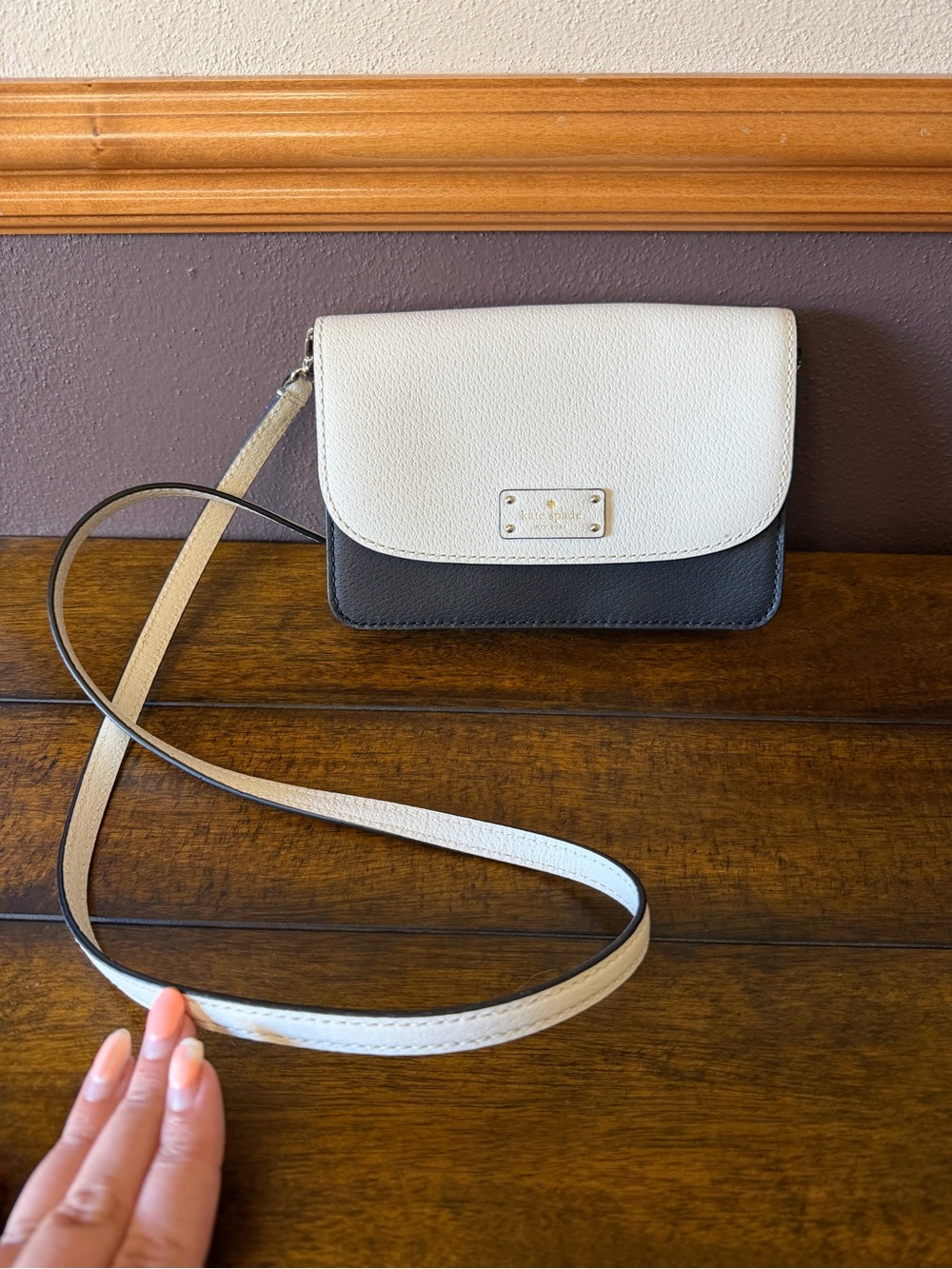 ✨ Kate Spade Colorblock Small Leather Crossbody Bag ✨ - Picture 3 of 9